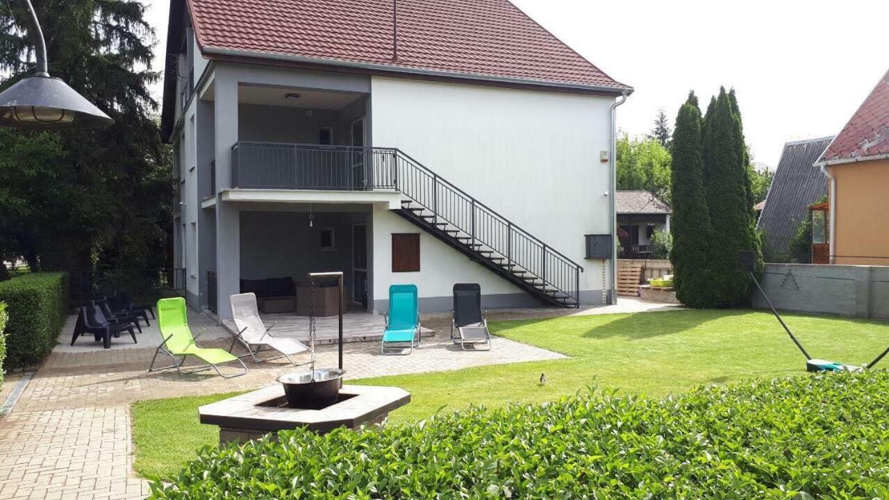 Mihi Apartman บาลาตอนวีลาโกช ภายนอก รูปภาพ